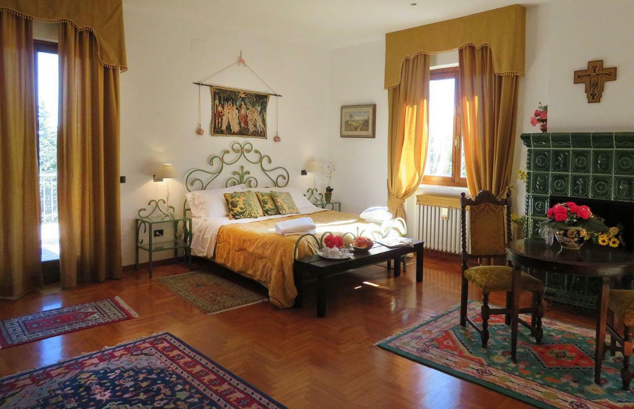 Villa Sant’Uberto Country Inn Radda In Chianti Esterno foto